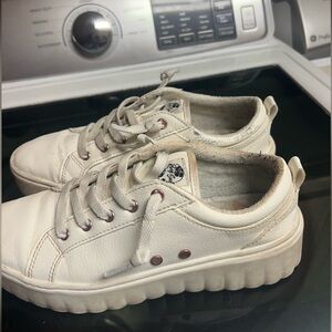 Roxy Women Sheilahh Slip On Platform Sneaker Shoe